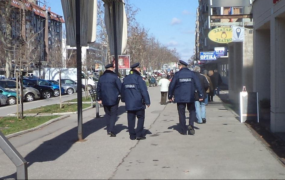SRBI PRVI U REGIONU: Policija uvela SOS liniju za hitnu psihološku pomoć!  